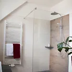 菲尔霍夫林纳盖特农家乐 *