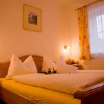 菲尔霍夫林纳盖特农家乐 茵特斯托德