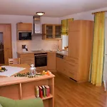 菲尔霍夫林纳盖特农家乐 *